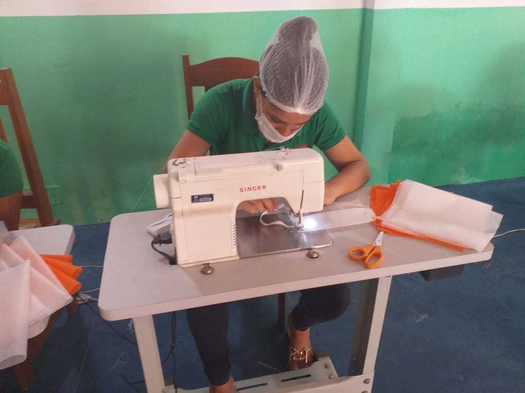 Camacã: Secretaria de Assistência Social confecciona mais máscaras para doações
